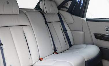 Rolls-Royce Phantom VIII EWB 39