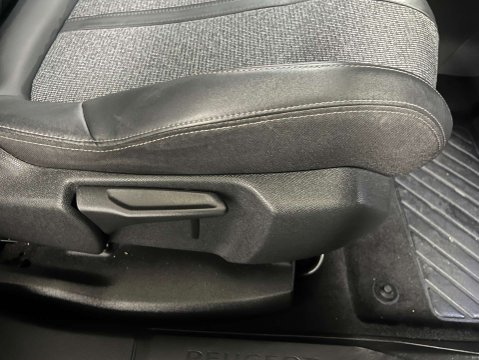 Peugeot 3008 1.2 3008 Allure PureTech S/S 5dr 14