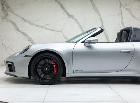 Porsche 911 Targa 4 GTS (992) 54