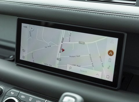 Land Rover Defender 110 X P400 21