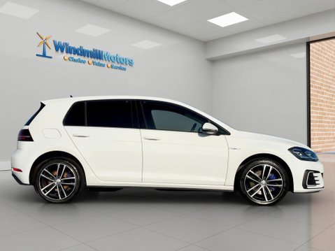 Volkswagen Golf 1.4 TSI 8.7kWh GTE DSG Euro 6 (s/s) 5dr 3