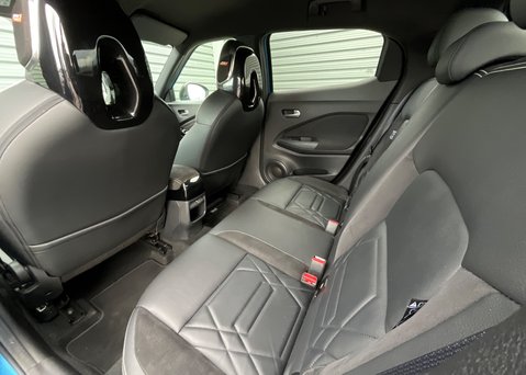 Nissan Juke DIG-T TEKNA PLUS 14