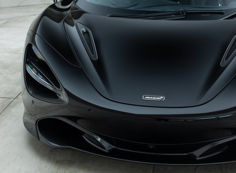 McLaren 720S Spider 35