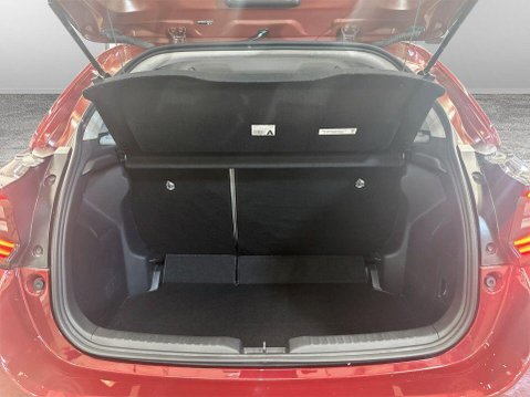 Toyota Yaris 1.5 VVT-h Excel Hatchback 5dr Petrol Hybrid E-CVT Euro 6 (s/s) (116 ps) 21