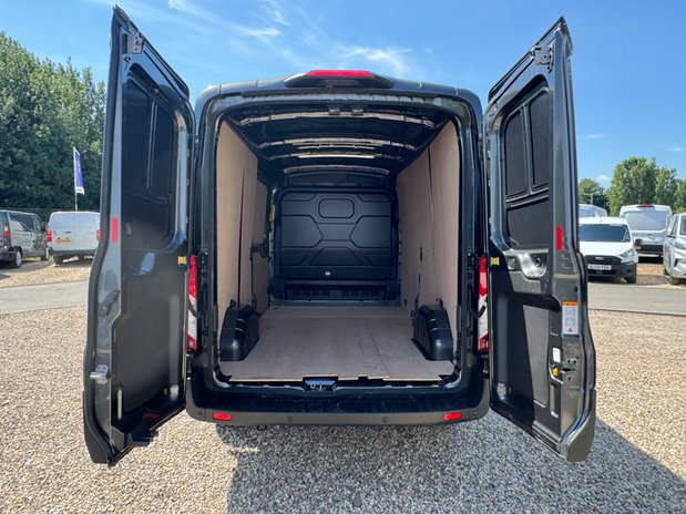 Ford Transit AUTO LWB L3H2 Medium Roof Limited 350 Air Con Alloys Cam EURO 6 NO VAT 8