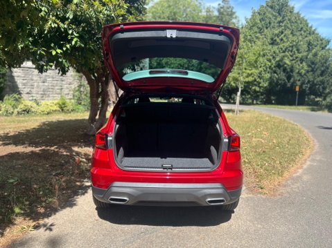 SEAT Arona ECOTSI FR DSG 37
