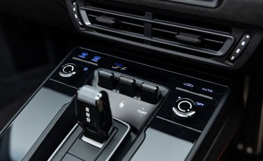 Porsche 911 Targa 4 GTS (992) 31