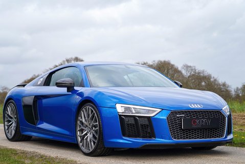 Audi R8 V10 PLUS 2