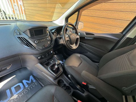 Ford Transit Courier 1.5 Transit Courier Sport TDCi 27
