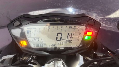 Suzuki SV650 N 2018 LATEST MODEL ONLY 18K A2 BIKE 650CC VTWIN 41