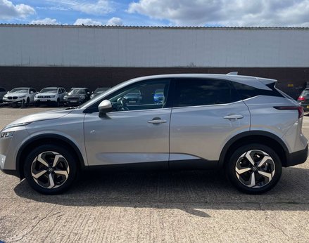 Nissan Qashqai 1.3 Qashqai N-Connecta DiG-T MHEV 5dr 11