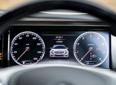 Mercedes-Benz M Class S600 37