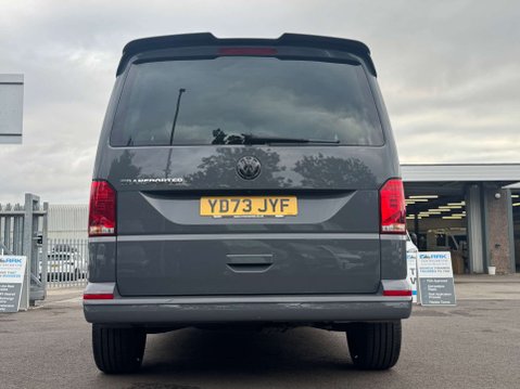 Volkswagen Transporter 2.0 TDI T30 Highline Kombi Double Cab 5dr Diesel DSG FWD SWB Euro 6 (s/s) ( 39