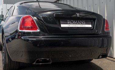 Rolls-Royce Wraith Black Badge 25