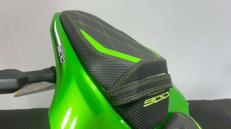 Kawasaki Z900 2017 ONLY 8K NEW MOT SUPER NAKED EXCELLENT CONDITION 900CC 29