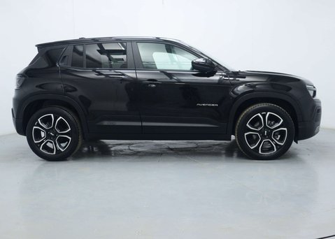 Jeep Avenger 1.2 e-Hybrid Summit SUV 5dr Petrol Hybrid e-DCT Euro 6 (s/s) (100 ps) 13