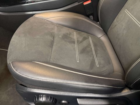 Mercedes-Benz A Class 1.3 A 250 AMG Line Edition Premium+ E Auto 4dr 44