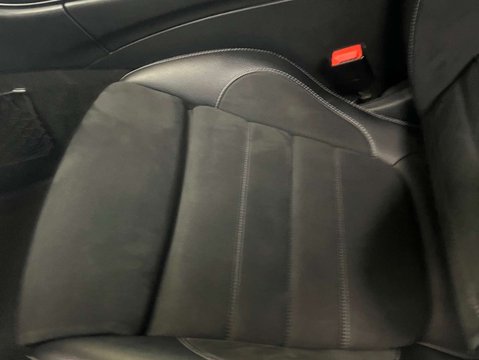 Mercedes-Benz C Class 2.0 C 220 AMG Line Premium D Auto 2dr 29
