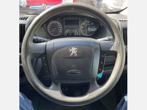 Peugeot Boxer 2.2 HDi 333 L1 H1 4dr 24