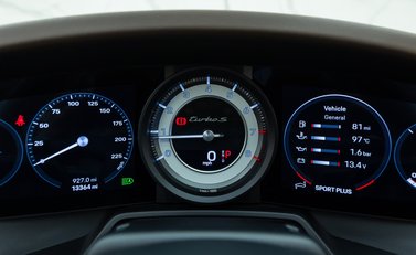 Porsche 911 Turbo S Cabriolet (992) 22