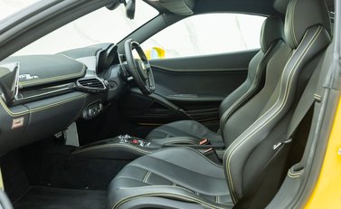 Ferrari 458 Italia 14