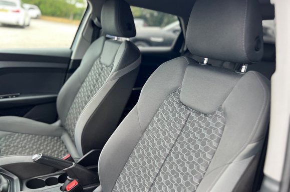 Audi A1 SPORTBACK 1.0 TFSI TECHNIK 36