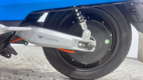 Vmoto Cux 4PS 2025 ONLY 239 MILES 50CC RIDE FROM 16 8
