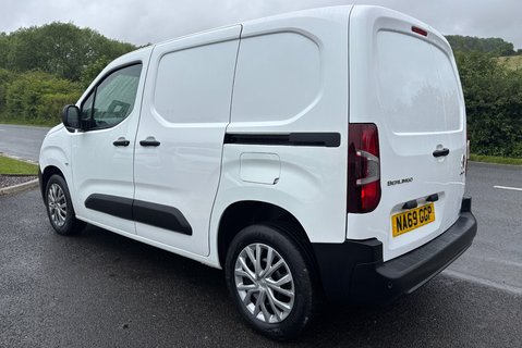 Citroen Berlingo 1000 Enterprise M 130 ps BlueHdi EAT8 Panel Van 6