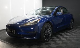 Tesla Model 3 Performance Now with GROK AI Ryzen Chip  20" Uberturbine Wheels One Owner  9