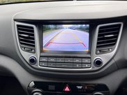 Hyundai TUCSON 2.0 CRDi Premium Auto 4WD Euro 6 5dr 24