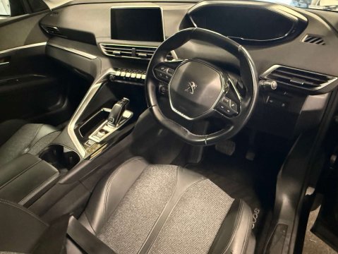 Peugeot 3008 PURETECH S/S ALLURE 12