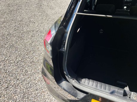 Ford Puma 1.0 Puma Titanium 5dr 44