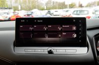 Nissan Qashqai DIG-T N-CONNECTA MHEV 27