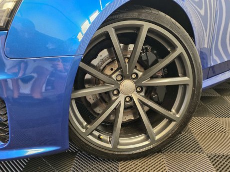 Audi RS4 4.2 FSI V8 Estate 5dr Petrol S Tronic quattro Euro 5 (450 ps) 35