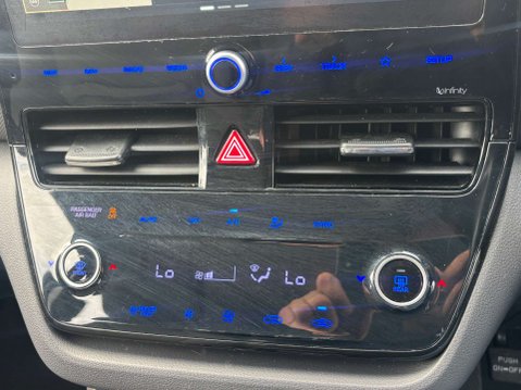 Hyundai IONIQ 1.6 h-GDi Premium Hatchback 5dr Petrol Hybrid DCT Euro 6 (s/s) (141 ps) 42