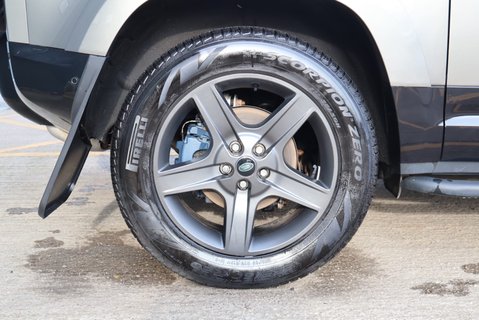 Land Rover Defender 90 X-DYNAMIC SE MHEV styled By seeker Huge spec Price match offer  9