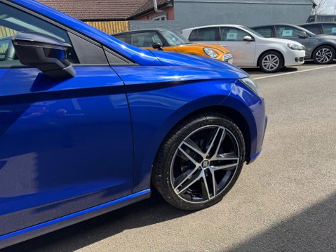 SEAT Ibiza TSI FR SPORT 3