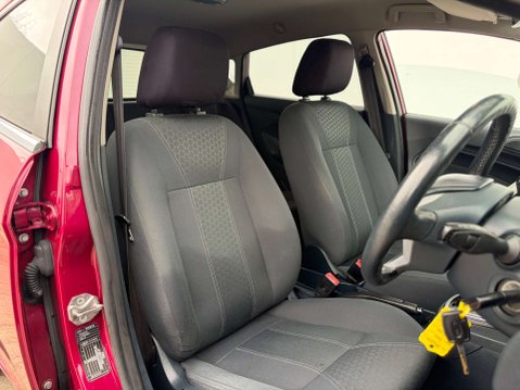 Ford Fiesta 1.4 Fiesta Titanium Auto 5dr 9