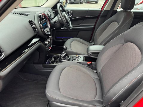 Mini Countryman COOPER D CLASSIC 37