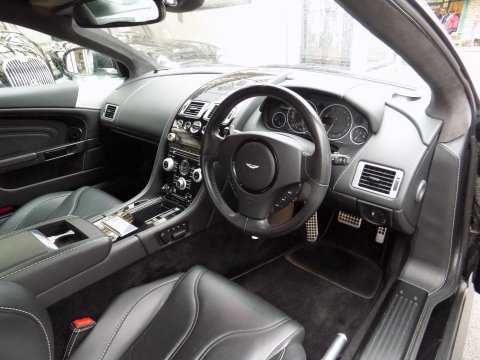 Aston Martin DBS 6.0 V12 Carbon Black Edition T-TronicII Euro 5 60