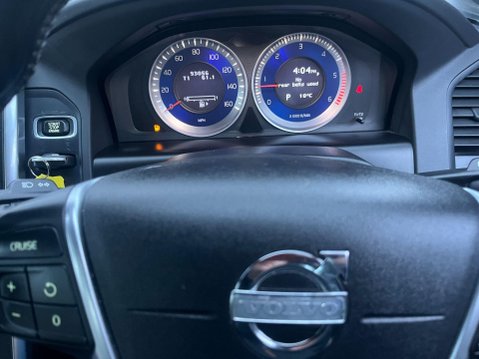 Volvo XC60 2.4 D5 R-Design Nav Geartronic AWD Euro 5 5dr 39