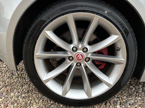 Jaguar F-Type 3.0 V6 S 26