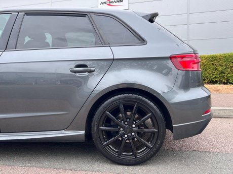 Audi A3 2.0 TDI Black Edition Sportback S Tronic Euro 6 (s/s) 5dr 17