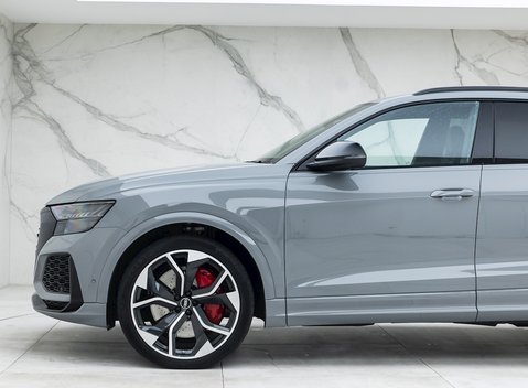 Audi RS Q8 Vorsprung 24