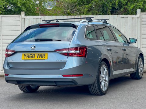 Skoda Superb 2.0 TDI SE L Executive Estate 5dr Diesel Auto Euro 6 (150 ps) 5