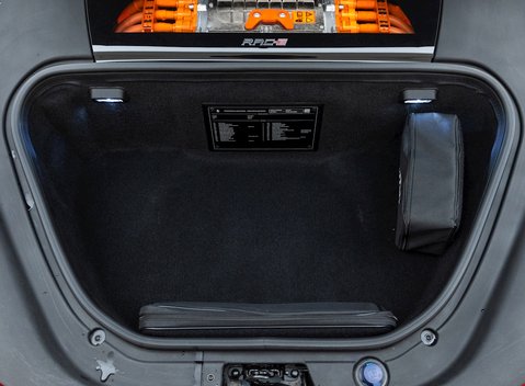 Ferrari SF90 Stradale 32