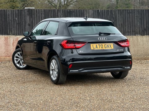 Audi A1 SPORTBACK TFSI SPORT 2