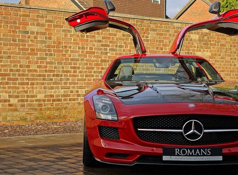 Mercedes-Benz SLS AMG GT Final Edition 2