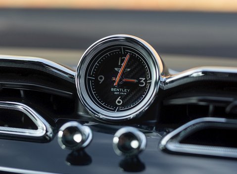 Bentley Bentayga V8 First Edition 21