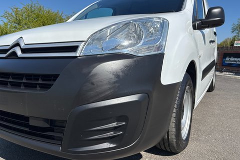 Citroen Berlingo 750 L2 1.6 Hdi 90 ps - Dog Van with Air Conditioning - Ex MOD 23